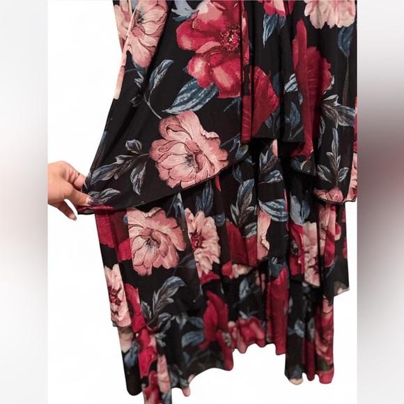 Ember Floral Black and Red Tiered Dress - Picture 2 of 7